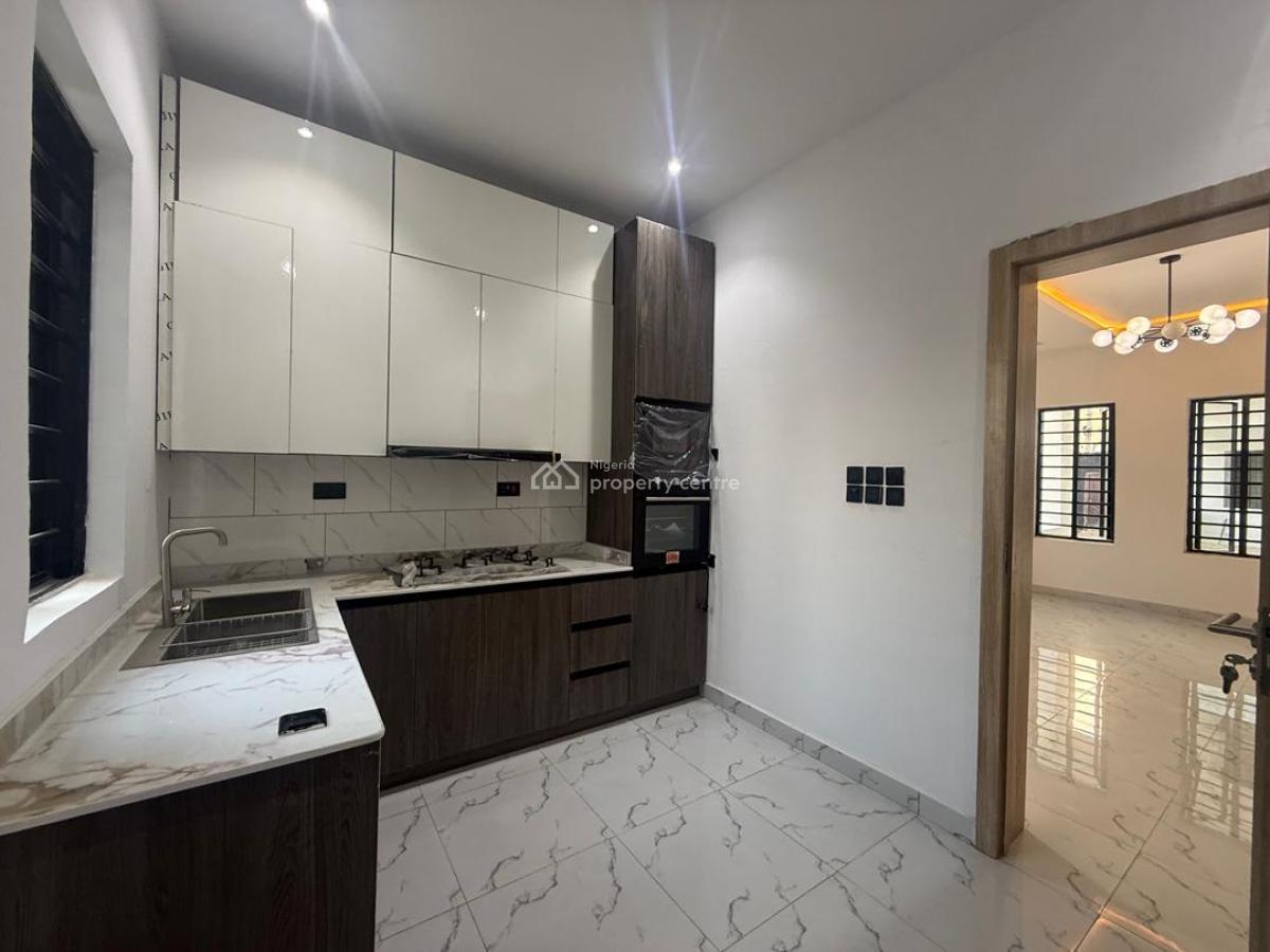 4 Bedroom  Terrace Duplex, Lekki Phase 2, Lekki, Lagos, Terraced Duplex for Sale