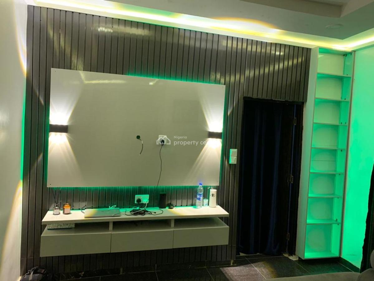 Beautiful and Spacious 2 Bedroom  (upstairs with Balcony) Chat for Video, Close to Estate Gate, Ikota, Lekki, Lagos, Flat / Apartment for Rent