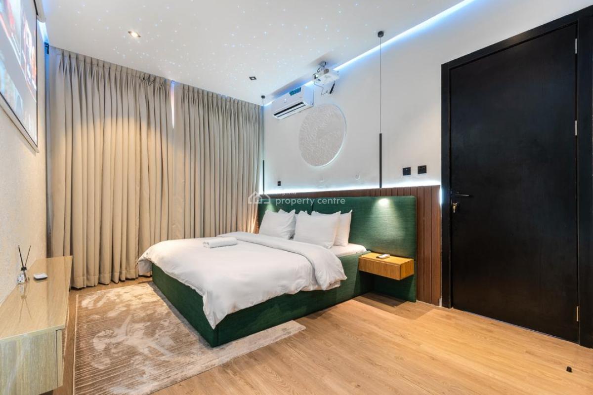 Luxury New Cinematic 1 Bedroom Apartment with Pool and Gymnasium, Inbuilt Speakers,cinema Movies and Netflix, Ikate, Lekki, Lagos, Flat / Apartment Short Let