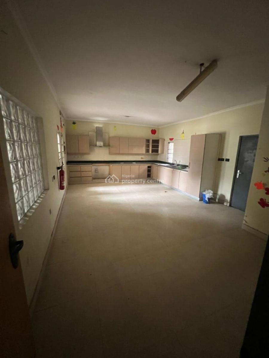 on 890sqm Land 2 Wings of 4 Bedroom Semi-detached House with 2 Room Bq, Lekki Phase 1, Lekki, Lagos, Detached Duplex for Sale