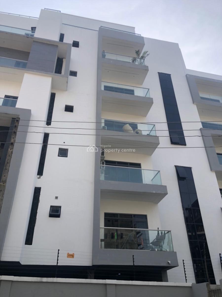 Luxury Specious 3 Bedroom Flat, Off Freedom Way, Lekki Phase 1, Lekki, Lagos, Flat / Apartment for Sale