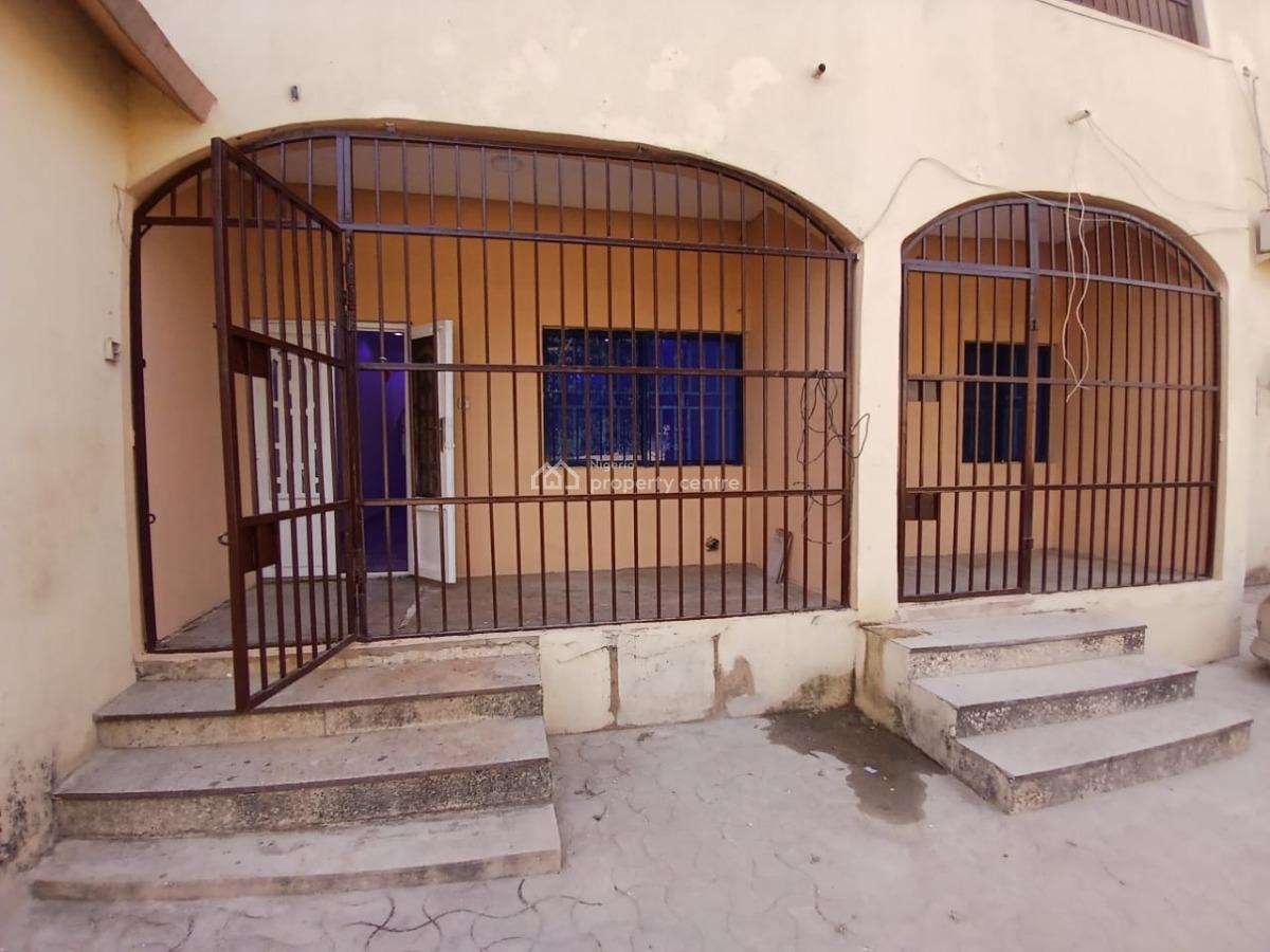 Tastefully Finished and Renovated 3 Bedroom Flat, Along Utako Market, Utako, Abuja, Flat / Apartment for Rent