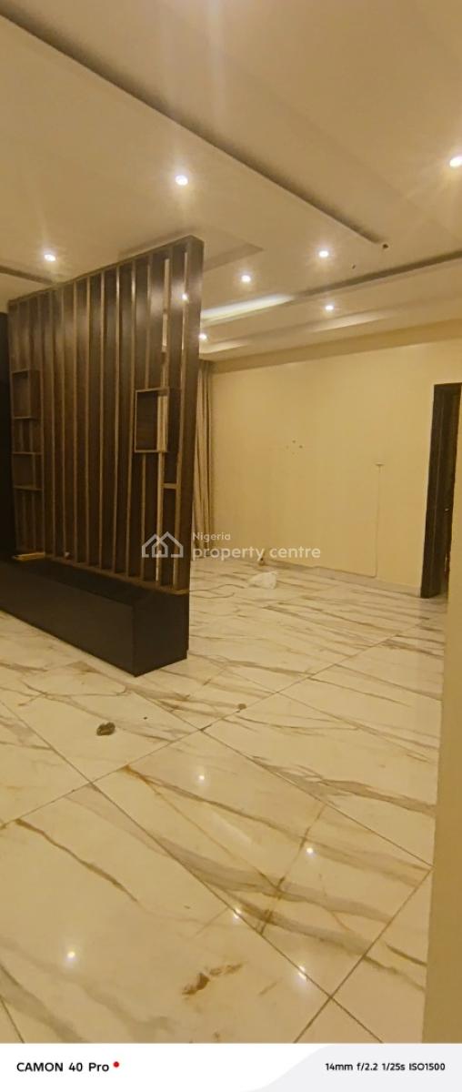 Big Studio Apartment, Paradise 3 Estate Chevron, Lekki, Lagos, Self Contain (single Rooms) for Rent