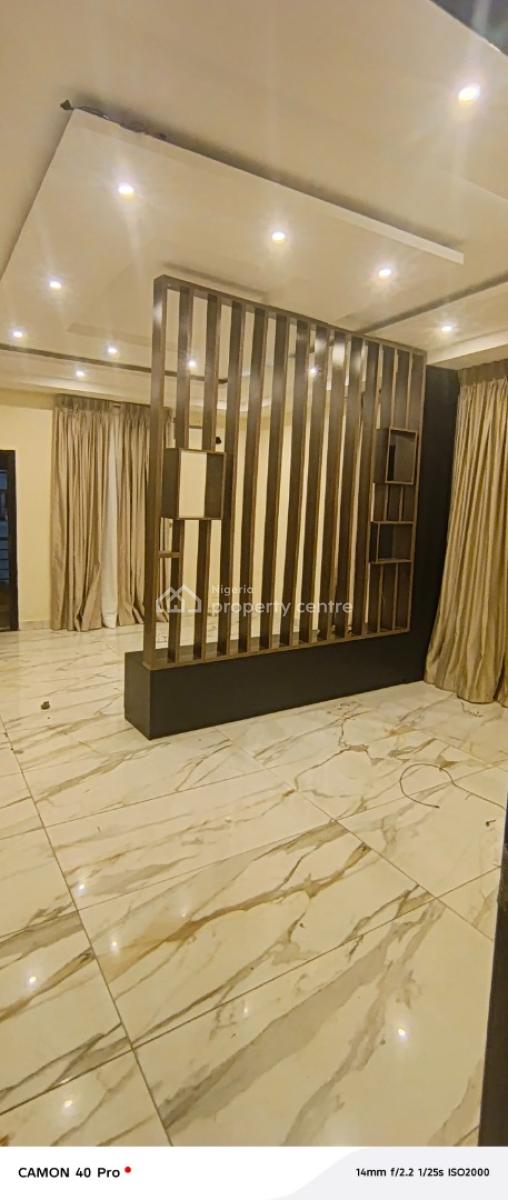 Big Studio Apartment, Paradise 3 Estate Chevron, Lekki, Lagos, Self Contain (single Rooms) for Rent