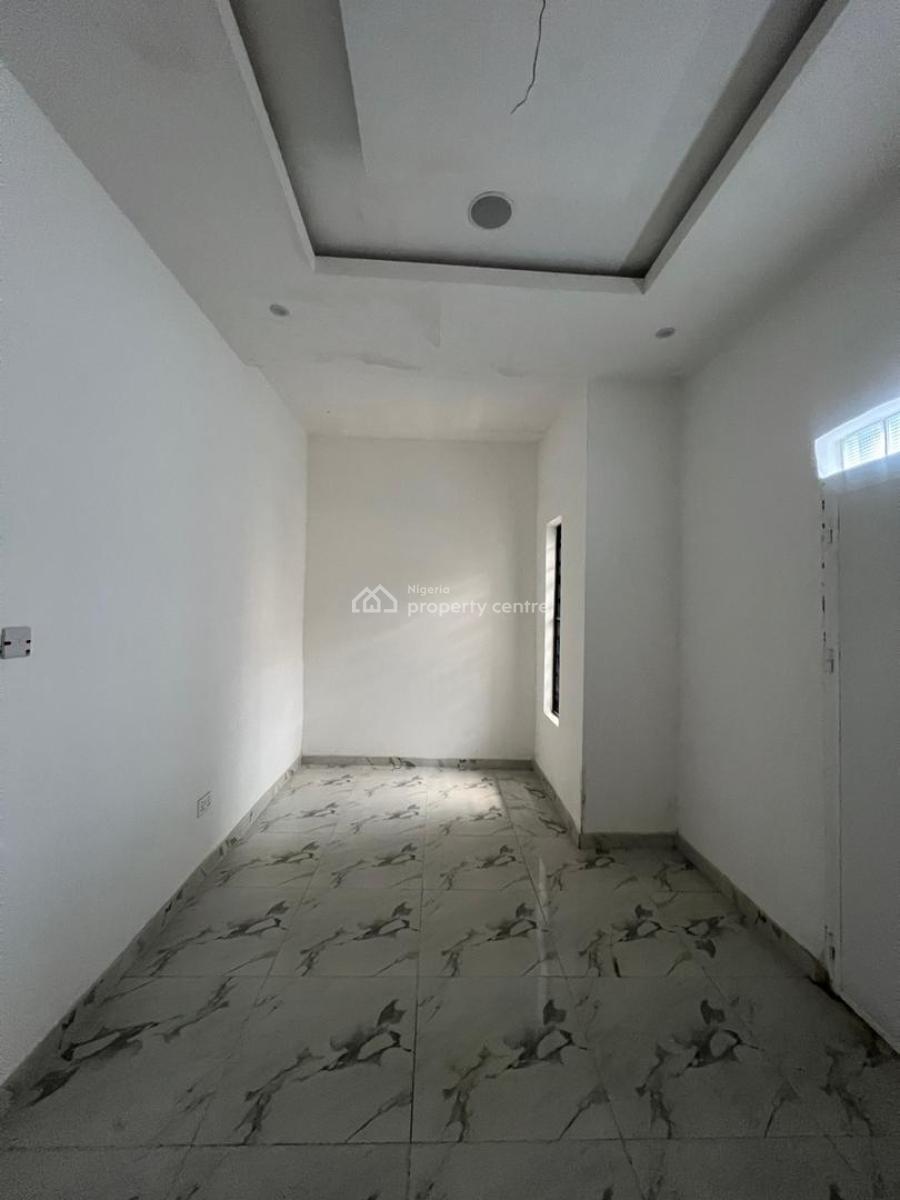 Fully Serviced 4 Bedroom Semidetached, Ajah, Lagos, Semi-detached Duplex for Sale