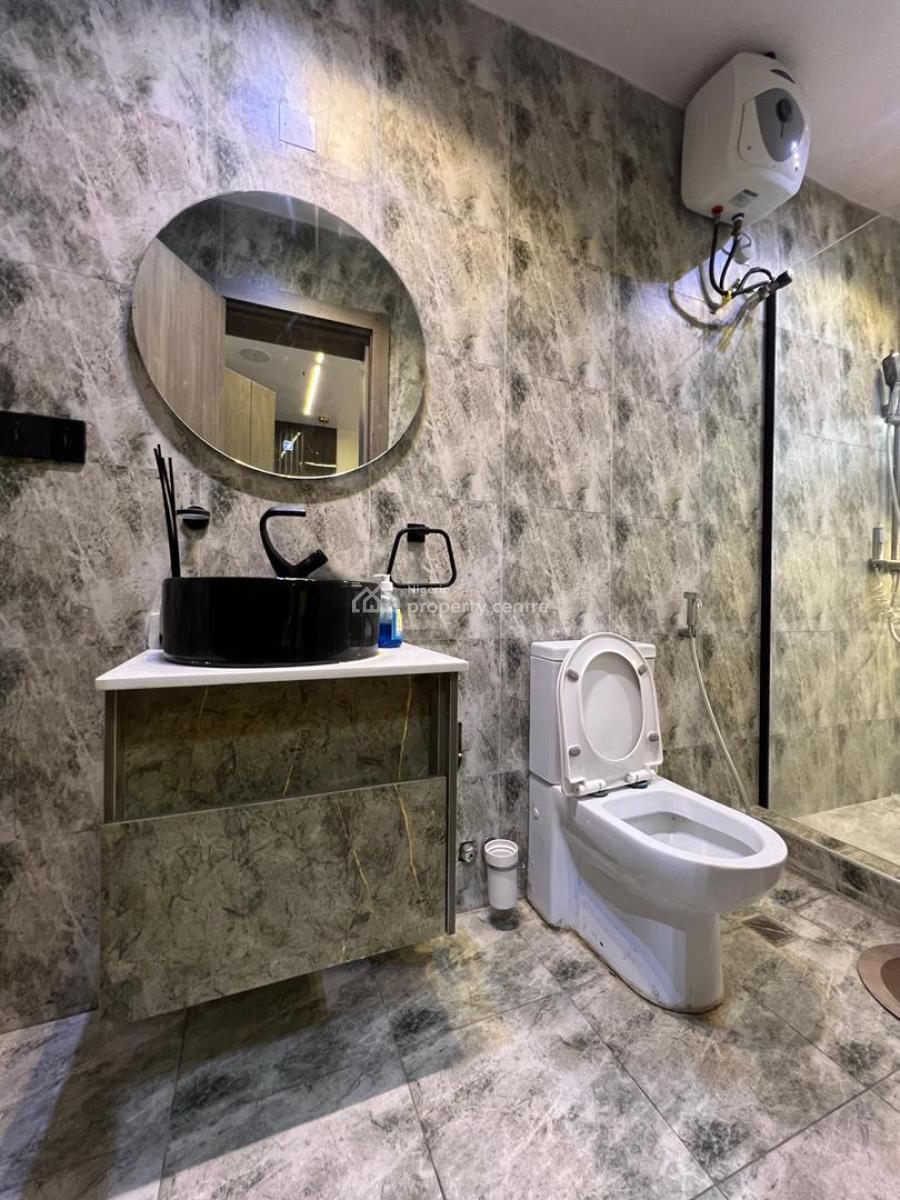 Fully Furnished 3 Bedroom Apartment, Lekki Phase 1, Lekki, Lagos, Flat / Apartment for Sale