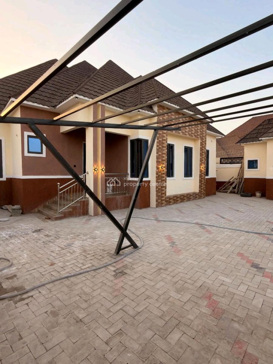 4 Bedroom Bungalow  Price:150m, Kaduna North, Kaduna, House for Sale