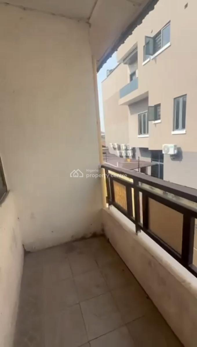 a Well Maintained Mini Flat, Alagomeji, Yaba, Lagos, Flat / Apartment for Rent