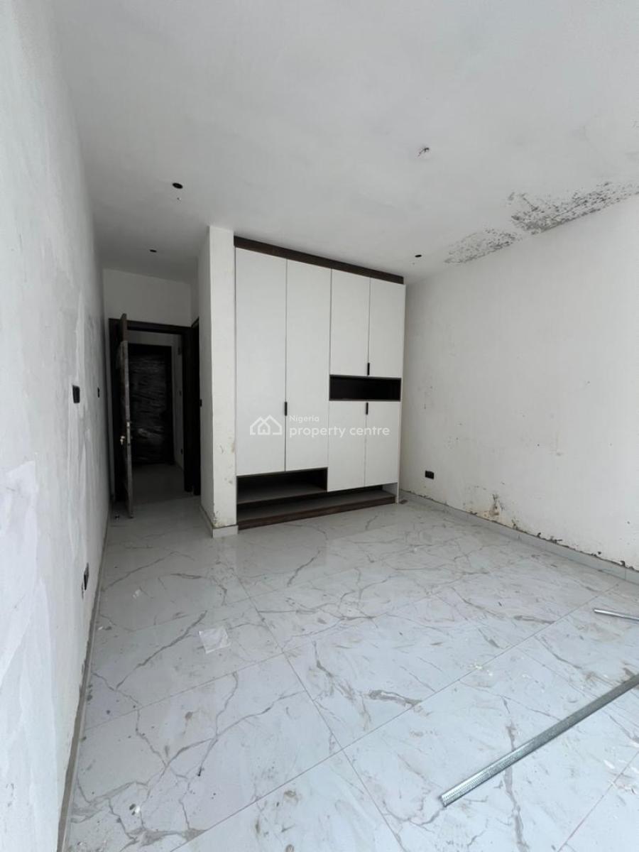 Luxury 2 Bedroom Apartment, Phase 1, Lekki, Lagos, Flat / Apartment for Sale