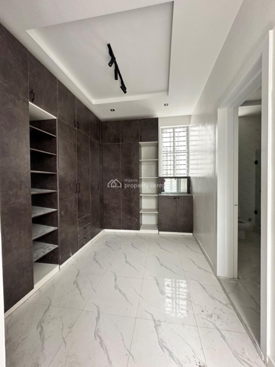 5 Bedroom Fully Detached Duplex with Bq, Ikota, Lekki, Lagos, Detached Duplex for Sale