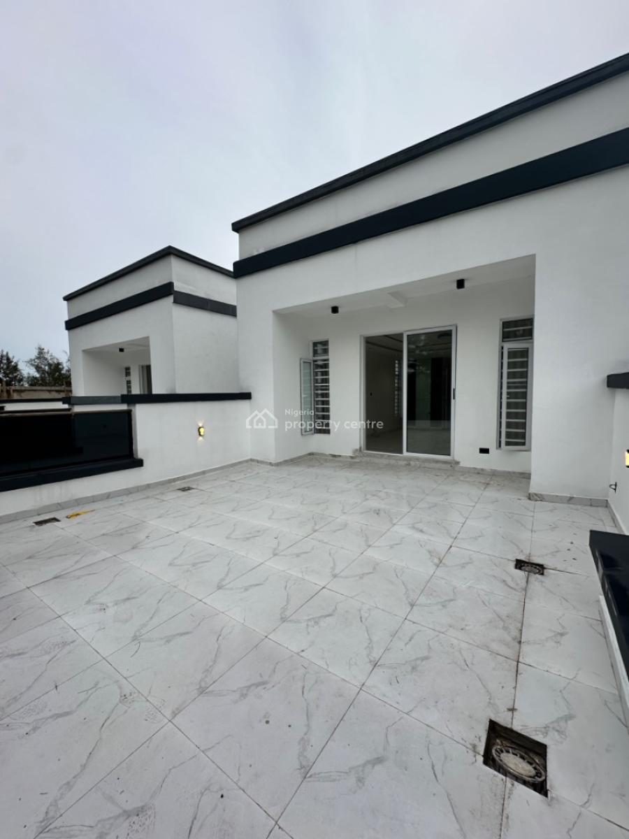 5 Bedroom Fully Detached Duplex with Bq, Ikota, Lekki, Lagos, Detached Duplex for Sale