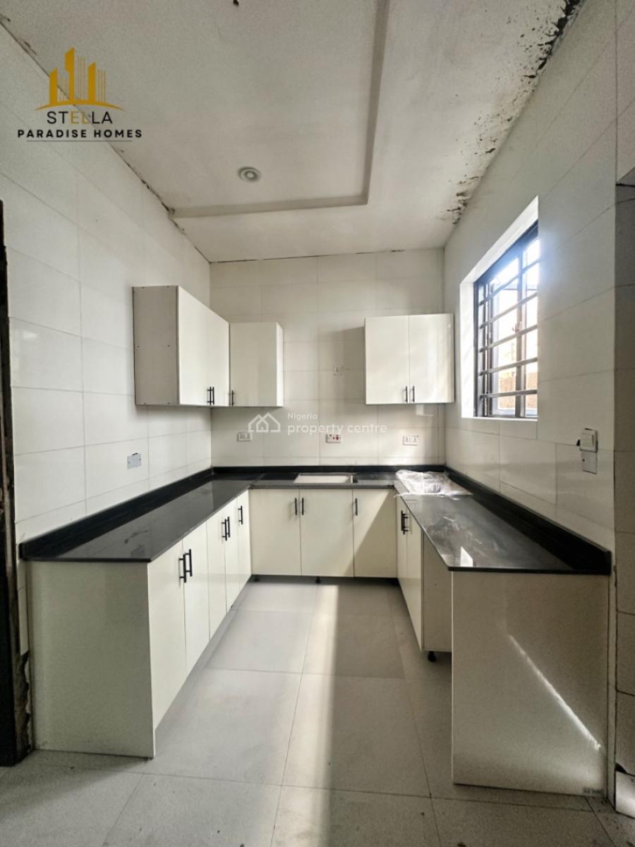 4 Bedroom Semi Detached House, Ikota, Lekki, Lagos, Semi-detached Duplex for Sale