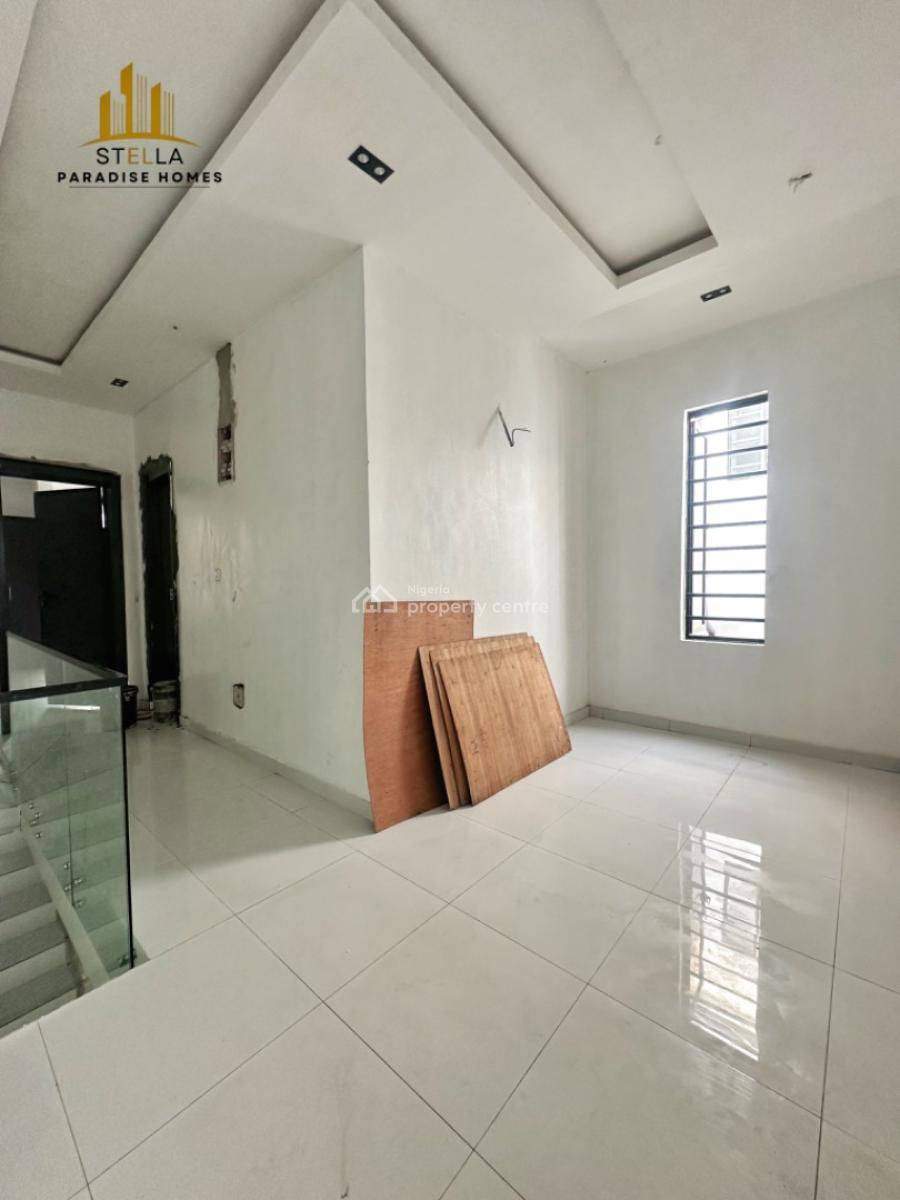 4 Bedroom Semi Detached House, Ikota, Lekki, Lagos, Semi-detached Duplex for Sale