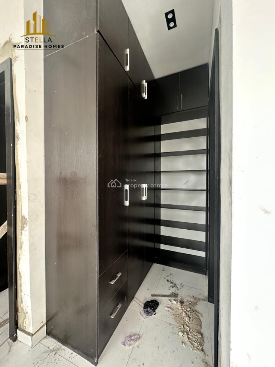 4 Bedroom Semi Detached House, Ikota, Lekki, Lagos, Semi-detached Duplex for Sale