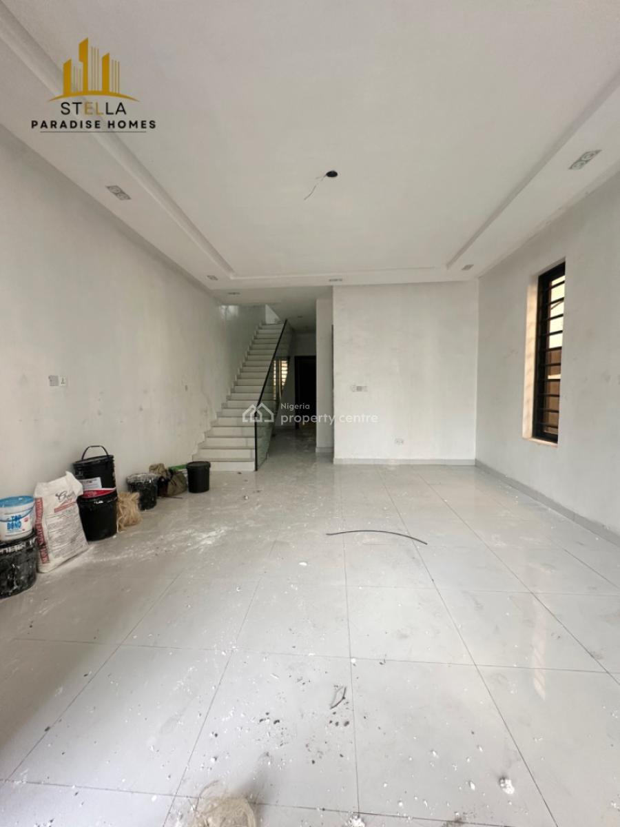 4 Bedroom Semi Detached House, Ikota, Lekki, Lagos, Semi-detached Duplex for Sale