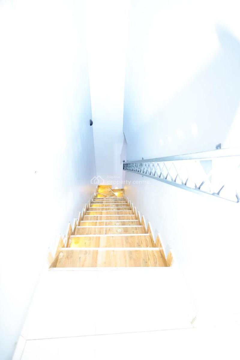 4-bedroom Fully Furnished Terrace Duplex, Magodo, Lagos, Terraced Duplex for Rent