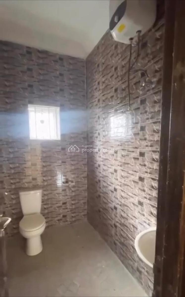 Luxury New 3 Bedroom Ensuit Flat, Tarred Road, Galadimawa, Abuja, House for Rent