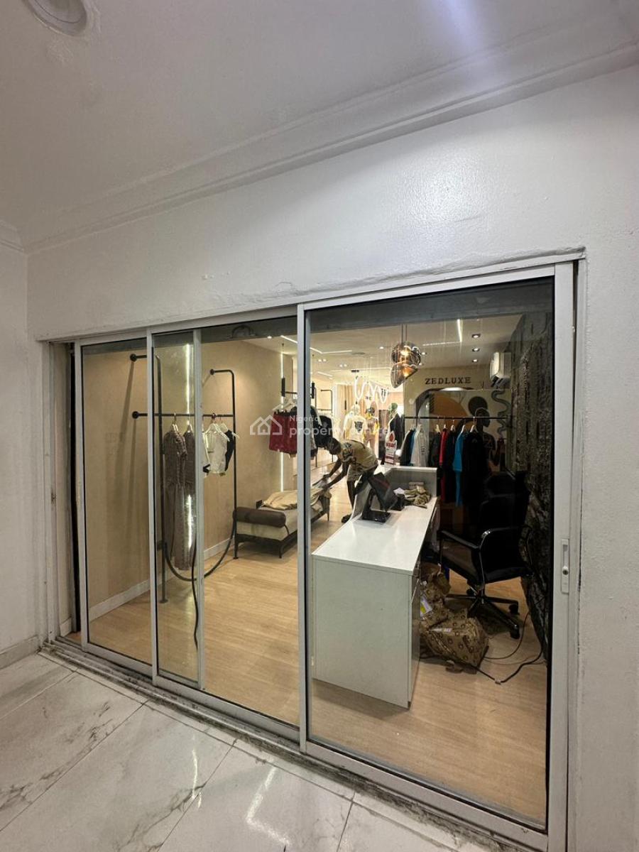 Clean Commercial Space of 50 Sqm (upper Unit), Lekki Phase 1, Lekki, Lagos, Commercial Property for Rent