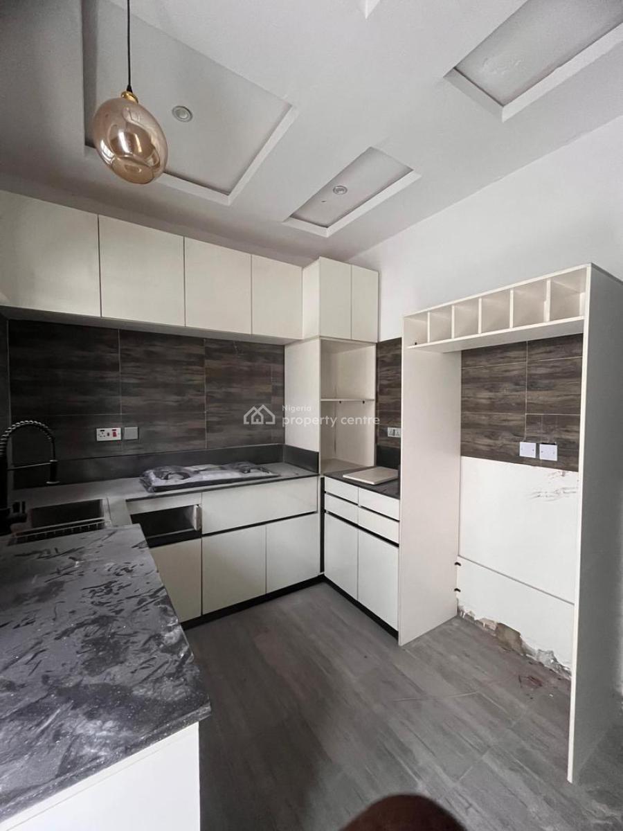 Luxury 4bedroom, Chevron, Lekki, Lagos, Terraced Duplex for Sale