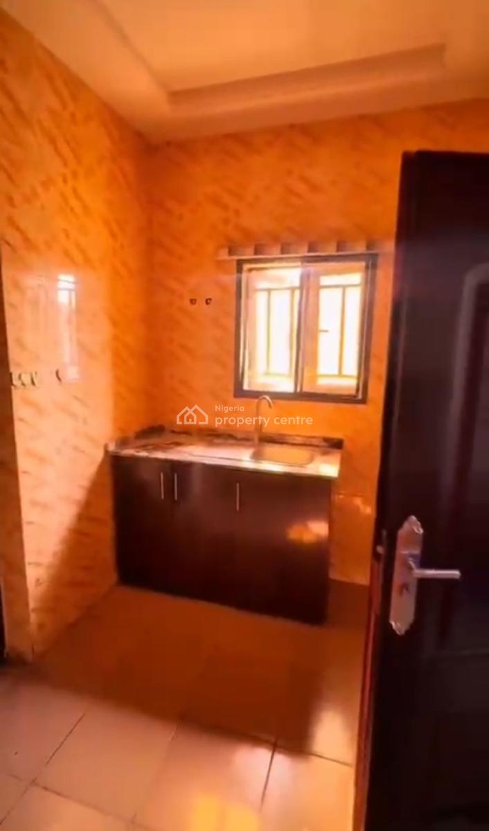 Sharp Clean Standard One (1) Bedroom, Wuye District, Wuse, Abuja, Mini Flat (room and Parlour) for Rent