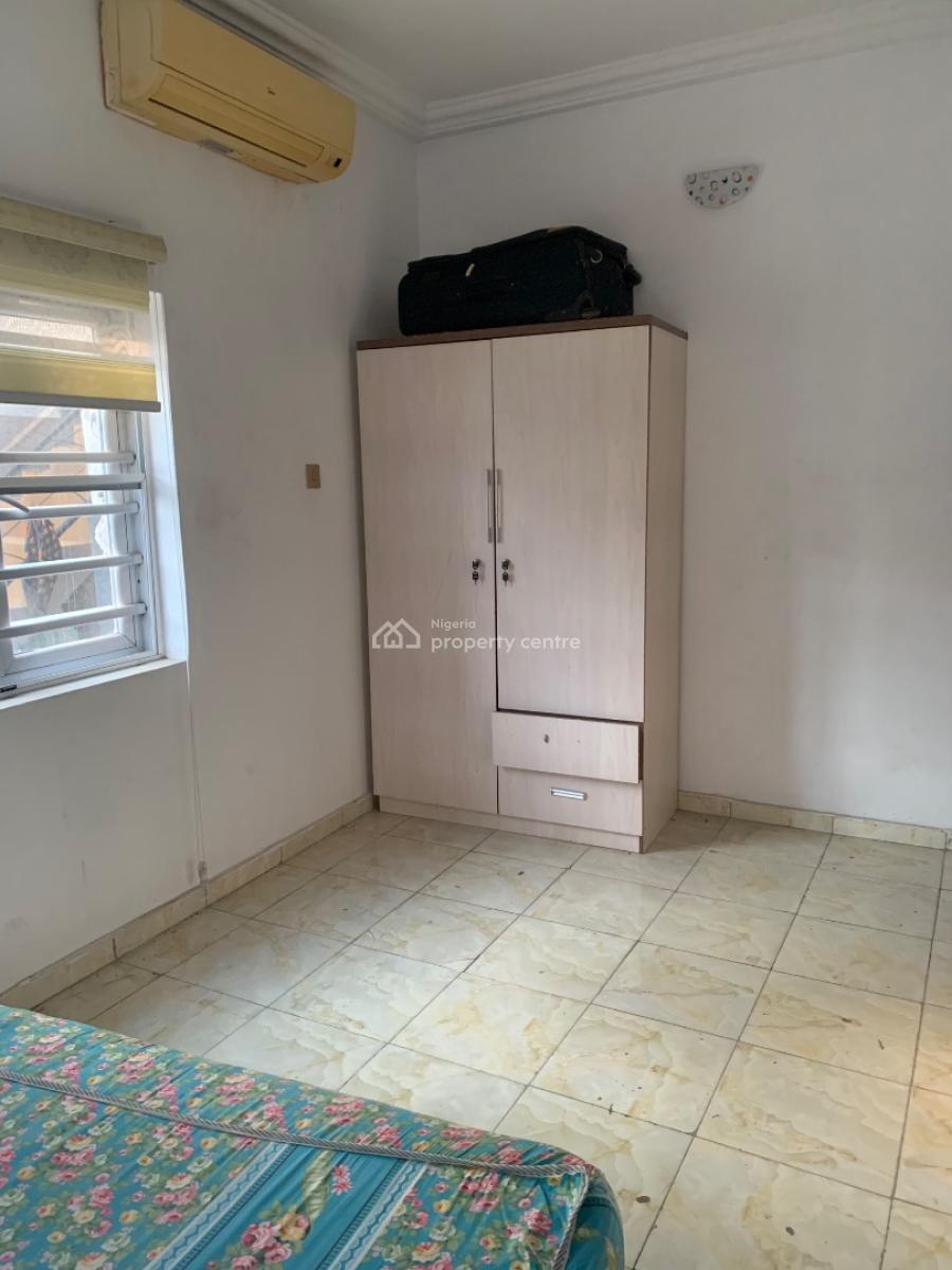 a Well Maintained Two Bedroom Apartment, Van Daniel Estate Orchid Road Lekki Lagos, Lekki Phase 2, Lekki, Lagos, Flat / Apartment for Rent