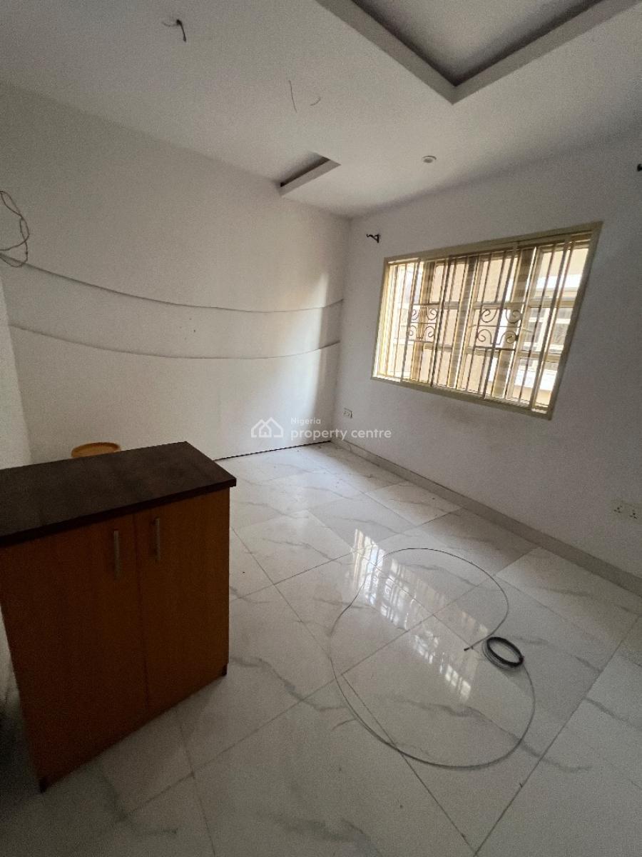 Mini Flat with Self Balcony and Inverter at Lekki Phase 1, Close to Evercare Hospital Lekki Phase 1, Lekki Phase 1, Lekki, Lagos, Mini Flat (room and Parlour) for Rent