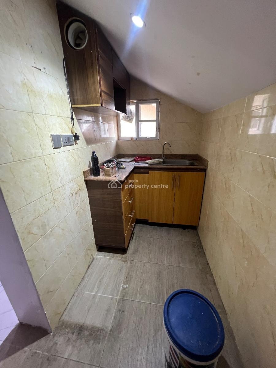 Mini Flat with Self Balcony and Inverter at Lekki Phase 1, Close to Evercare Hospital Lekki Phase 1, Lekki Phase 1, Lekki, Lagos, Mini Flat (room and Parlour) for Rent