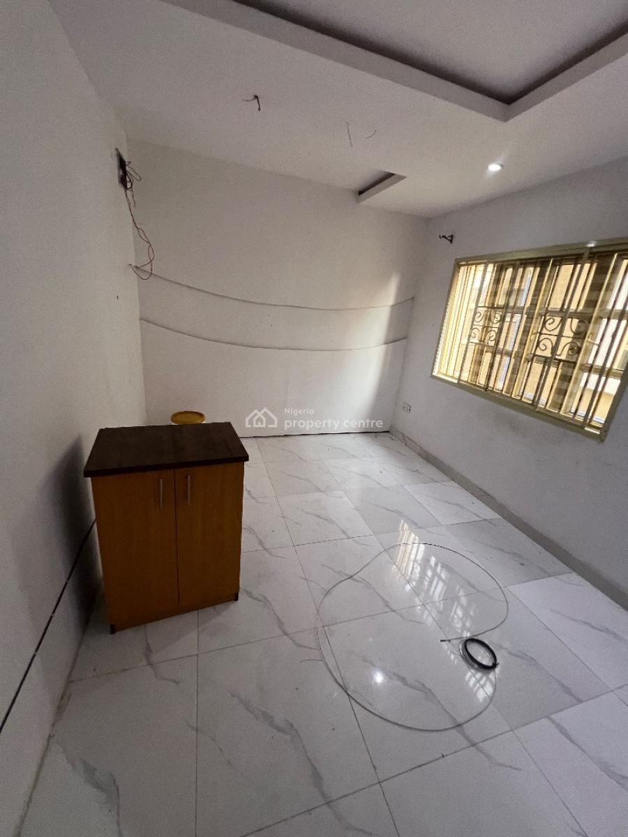 Mini Flat with Self Balcony and Inverter at Lekki Phase 1, Close to Evercare Hospital Lekki Phase 1, Lekki Phase 1, Lekki, Lagos, Mini Flat (room and Parlour) for Rent