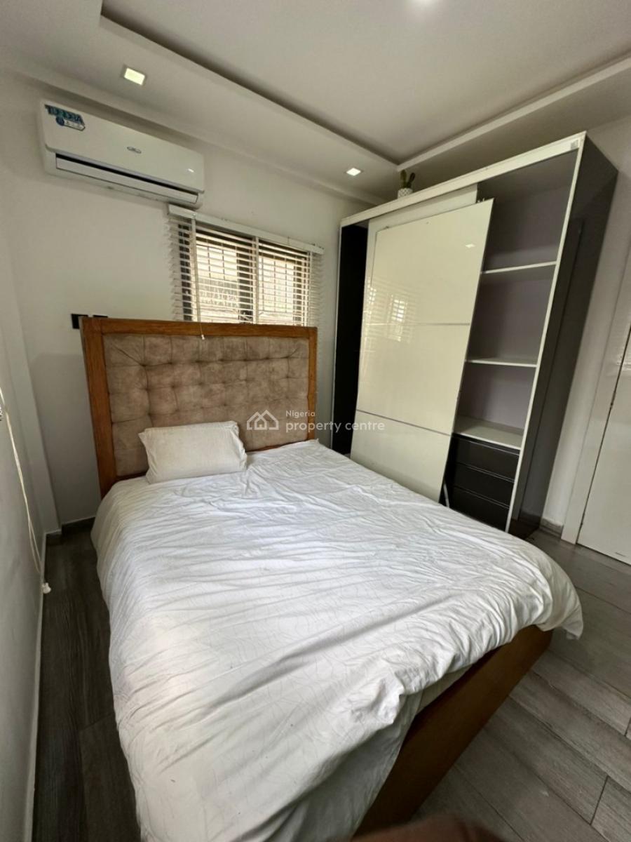Fully Furnished 1-bedroom Apartment with 1 Parking Space, Lekki Phase 1, Lekki, Lagos, Flat / Apartment for Rent