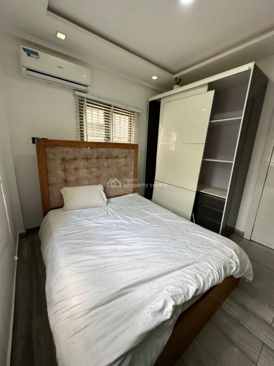 Fully Furnished 1-bedroom Apartment with 1 Parking Space, Lekki Phase 1, Lekki, Lagos, Flat / Apartment for Rent