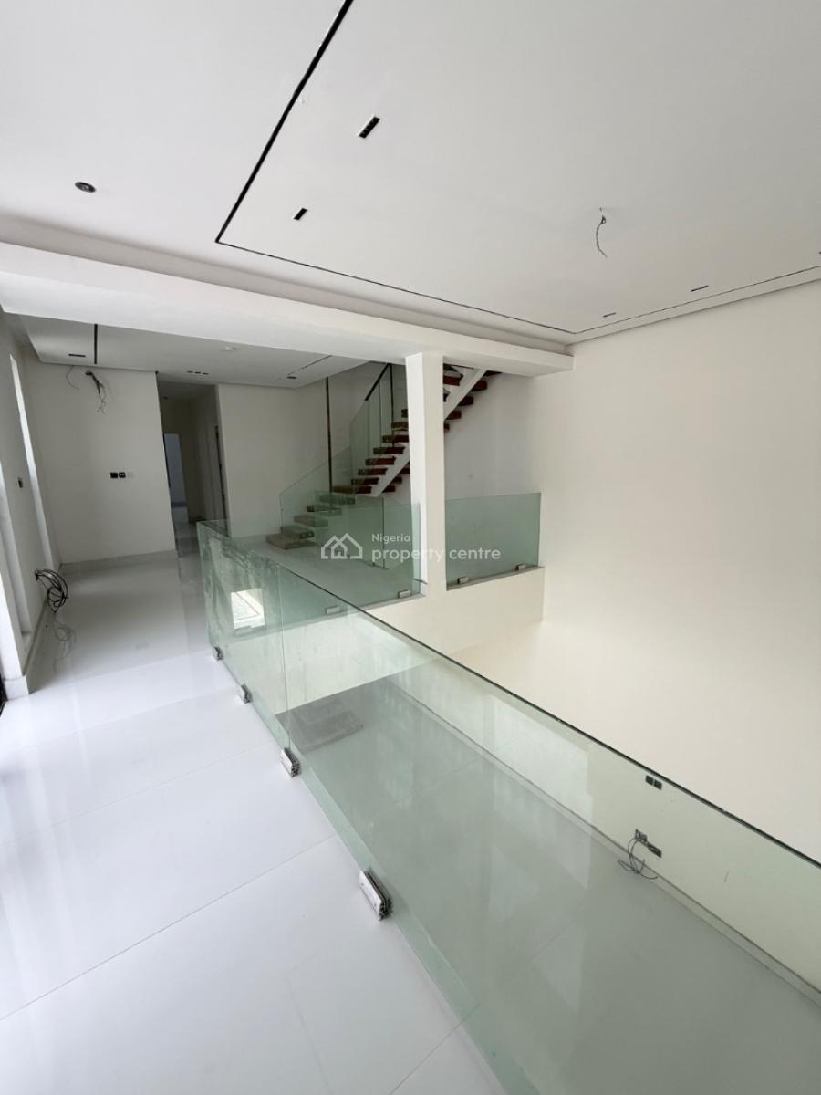 Spacious 5bedroom Semi Detached House with Bq, Ikate, Lekki, Lagos, Semi-detached Duplex for Sale