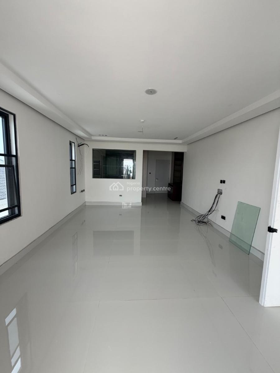 Spacious 5bedroom Semi Detached House with Bq, Ikate, Lekki, Lagos, Semi-detached Duplex for Sale