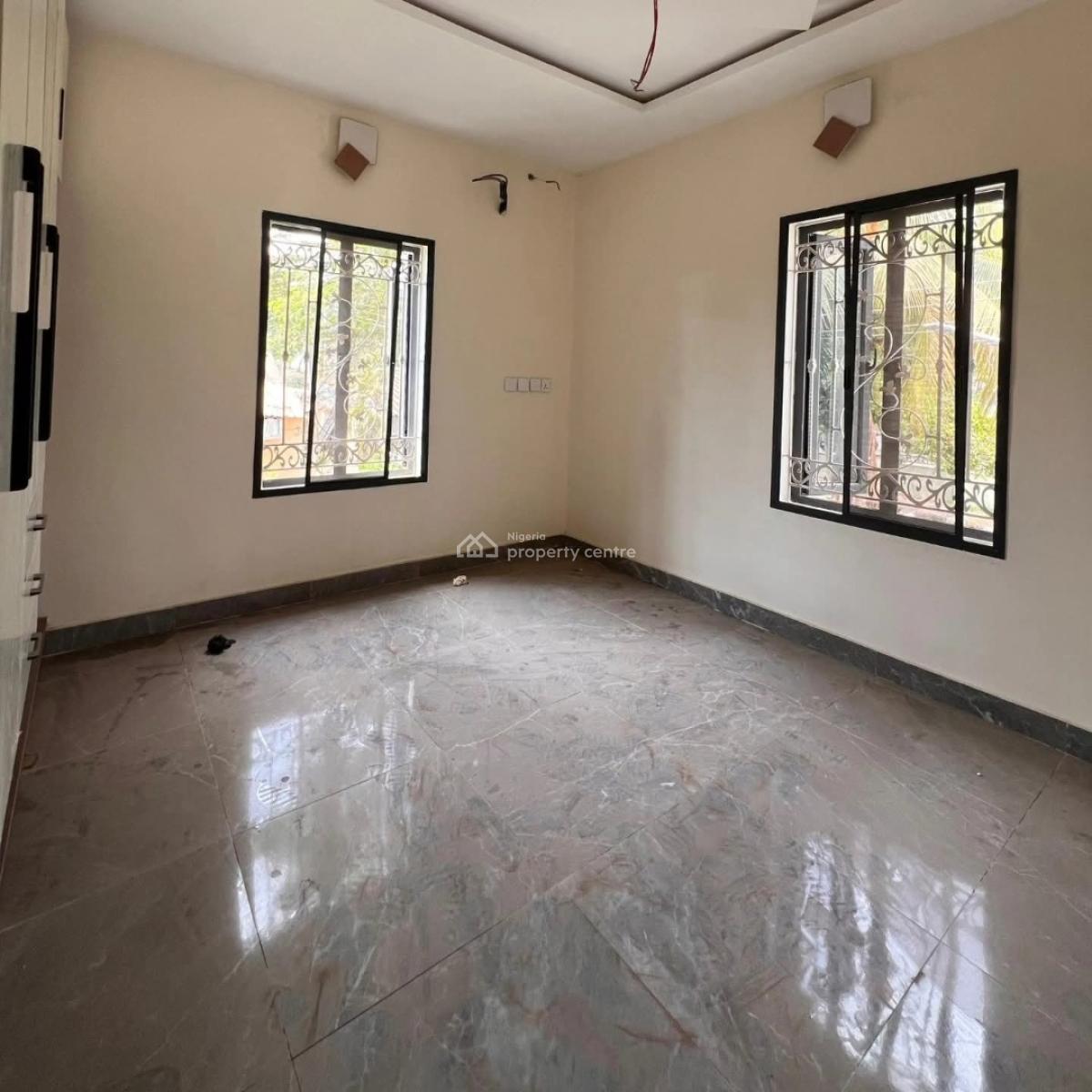 4bedroom Terraced Duplex with a Room Bq   in Wuse Abuja, Wuse, Abuja, House for Sale