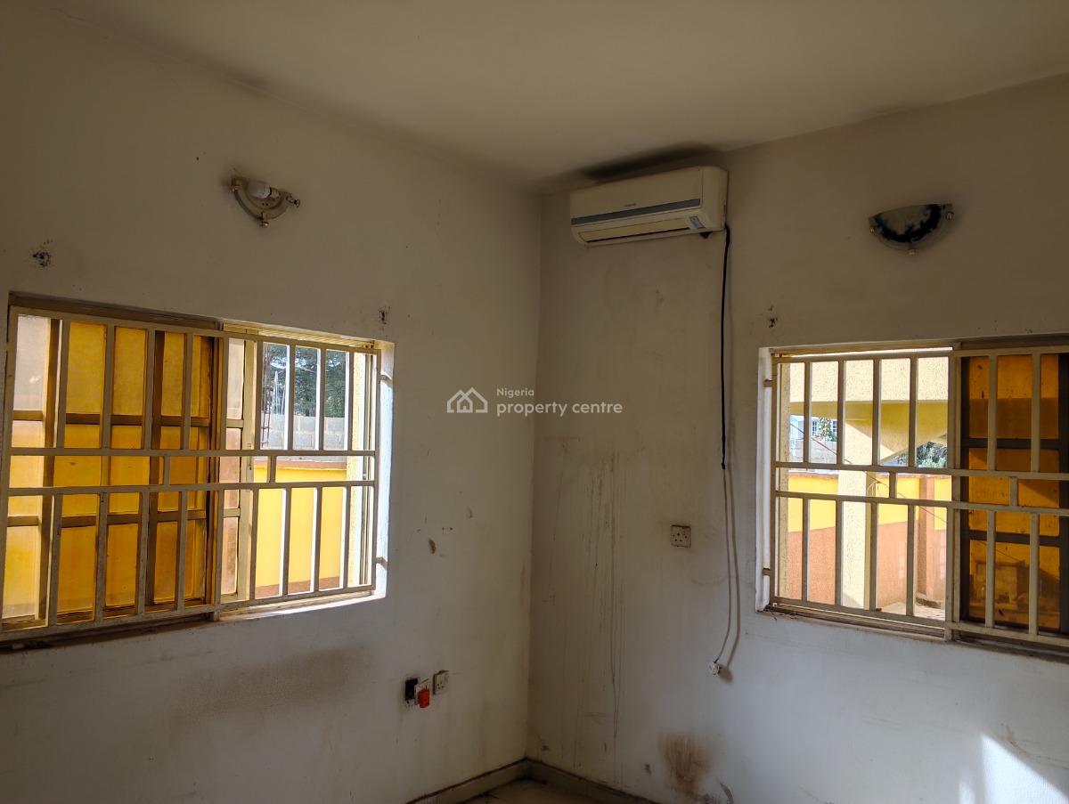 Renovated 3 Bedrooms Flat, Abdulhameed Zakari-keffi Street, Katampe, Abuja, Flat / Apartment for Rent