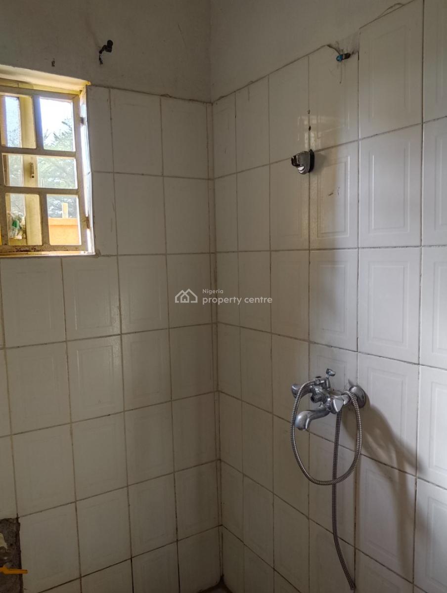Renovated 3 Bedrooms Flat, Abdulhameed Zakari-keffi Street, Katampe, Abuja, Flat / Apartment for Rent