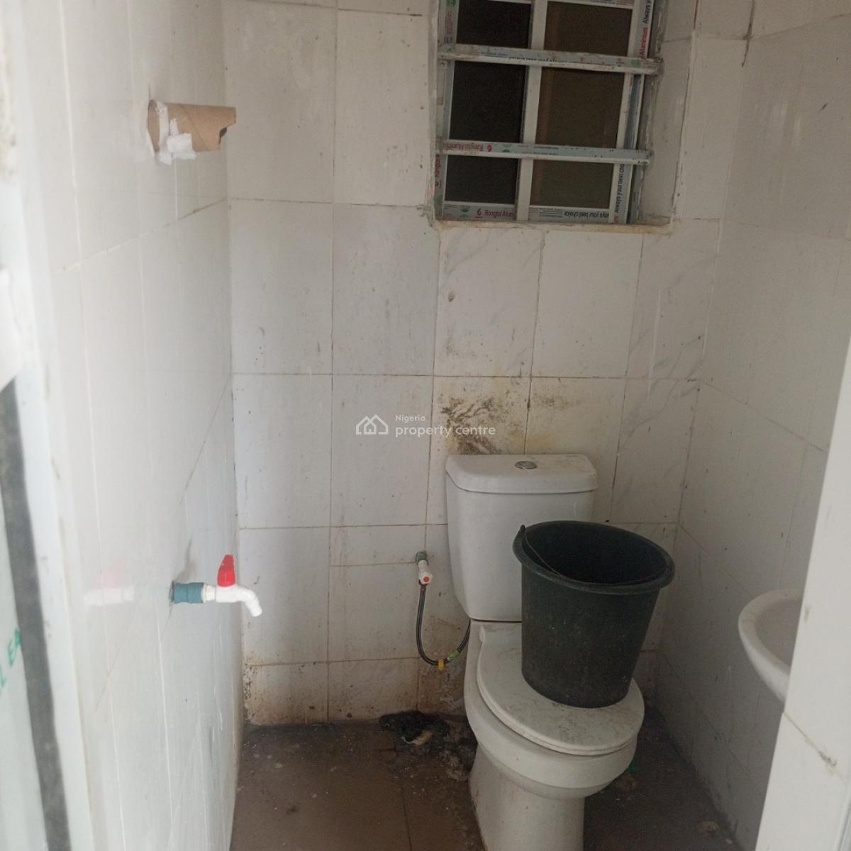 Sharp and Serene Room Selfcon (very Accessible), Igbon Efon, Lekki Lagos, Lekki, Lagos, Self Contain (single Rooms) for Rent