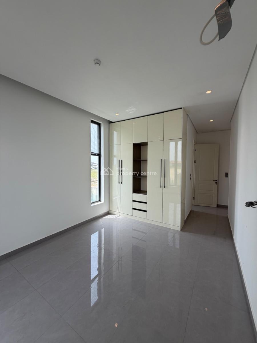 Spacious 5bedroom Semi Detached House with Bq, Ikate, Lekki, Lagos, Semi-detached Duplex for Sale