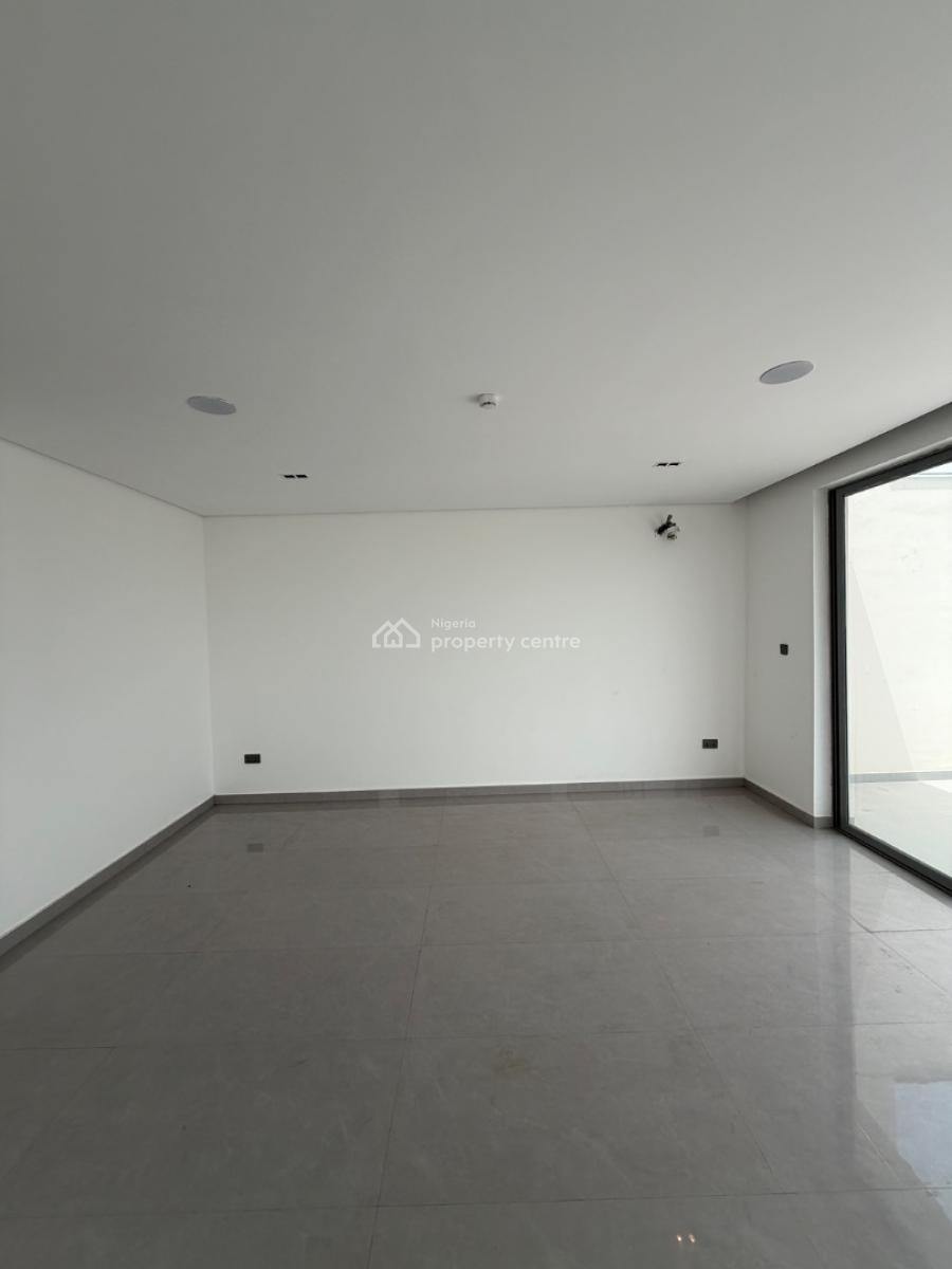 Spacious 5bedroom Semi Detached House with Bq, Ikate, Lekki, Lagos, Semi-detached Duplex for Sale