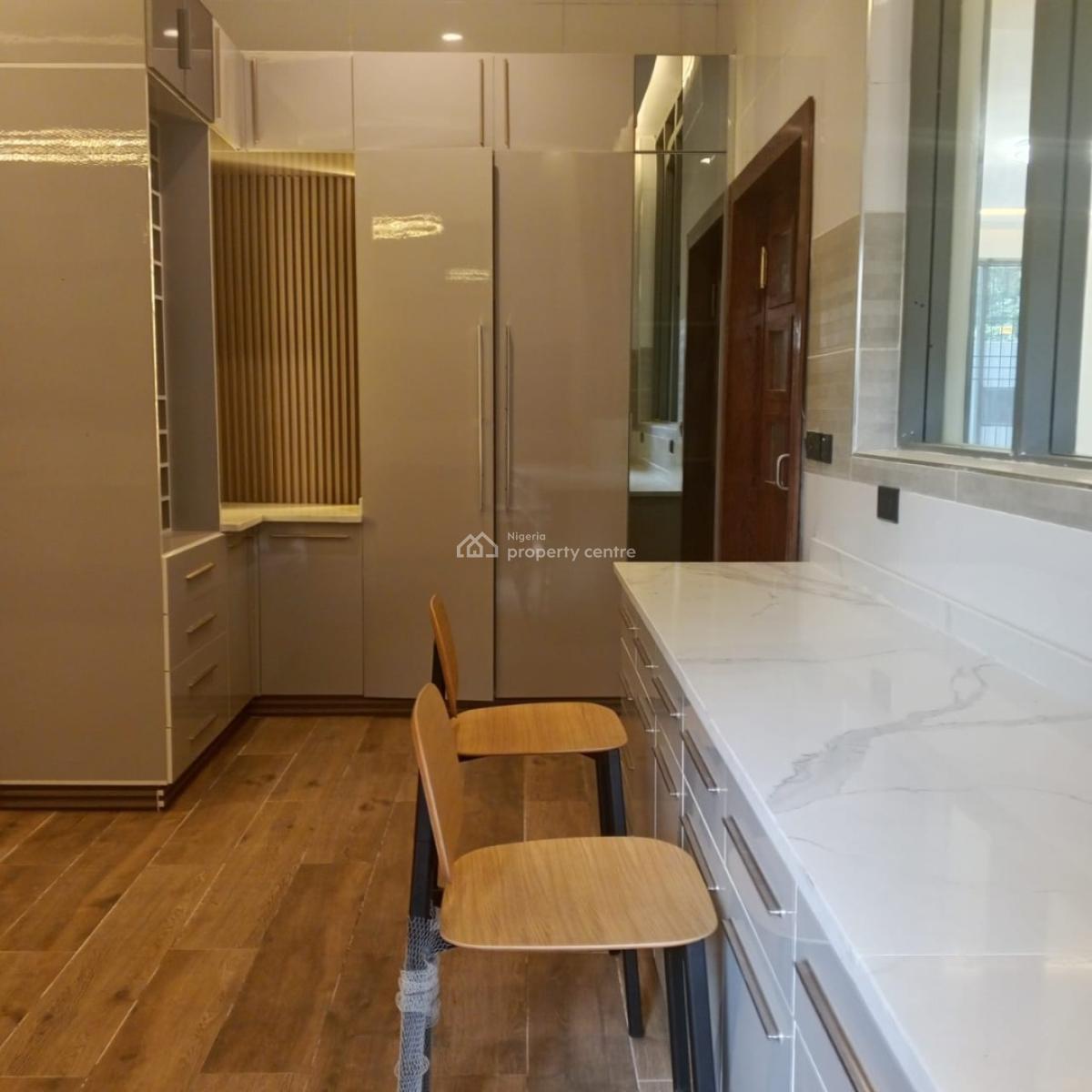 5bedroom/2rooms Bq, Bourdilion Road Ikoyi, Ikoyi, Lagos, Detached Duplex for Sale