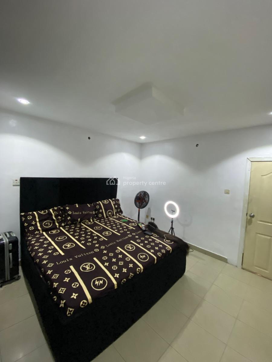 Premium Girls Apartment for Monthly and Weekly Stay, Ikota Villa, Ikota, Lekki, Lagos, Flat / Apartment Short Let