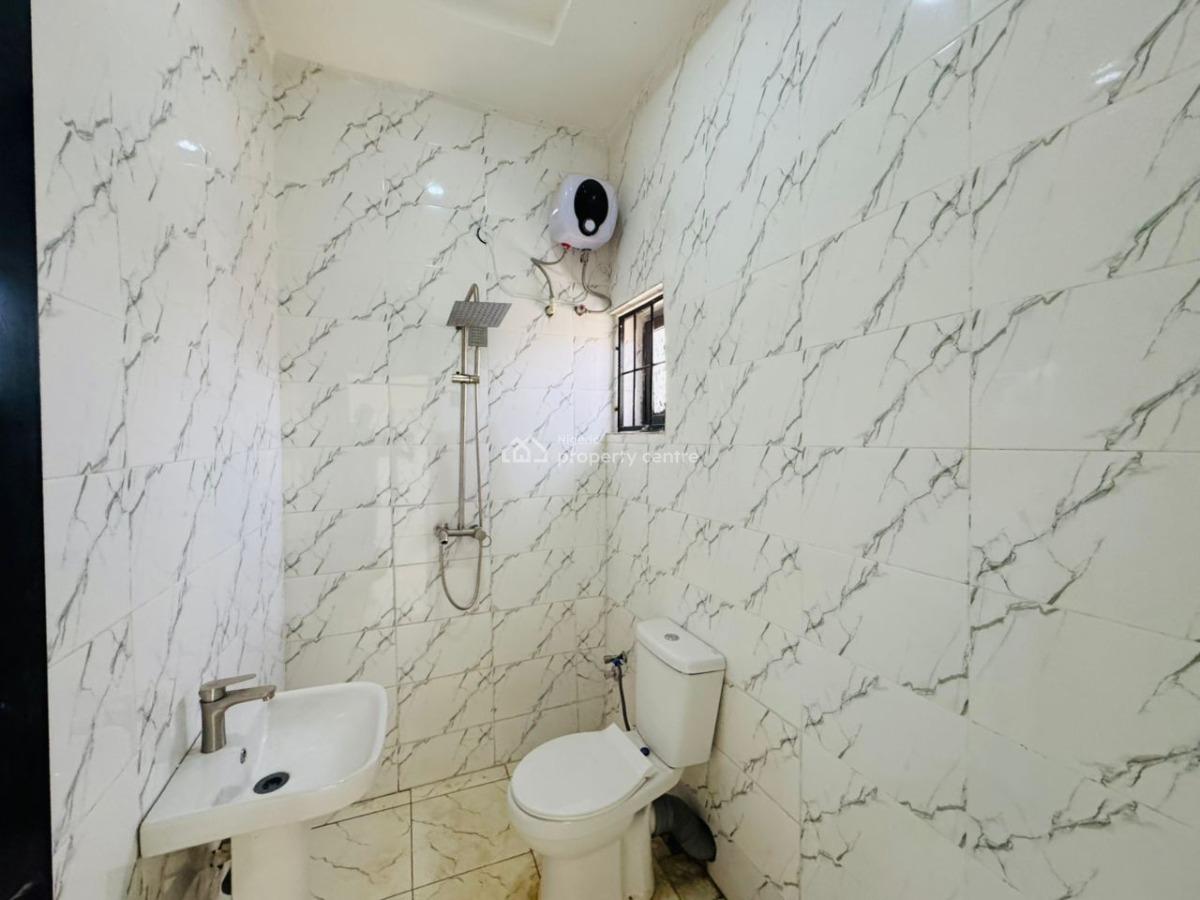 Luxury 2 Bedroom Flat, By Gishiri, Mabushi, Abuja, Flat / Apartment for Sale