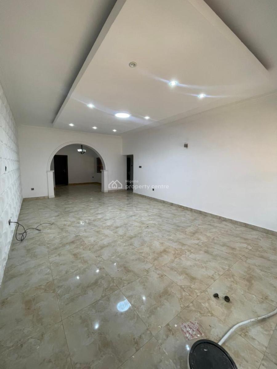 Stunning 3 Bedroom Apartment with Pool in a Secure Estate, Lekki Phase 1, Lekki, Lagos, Flat / Apartment for Rent