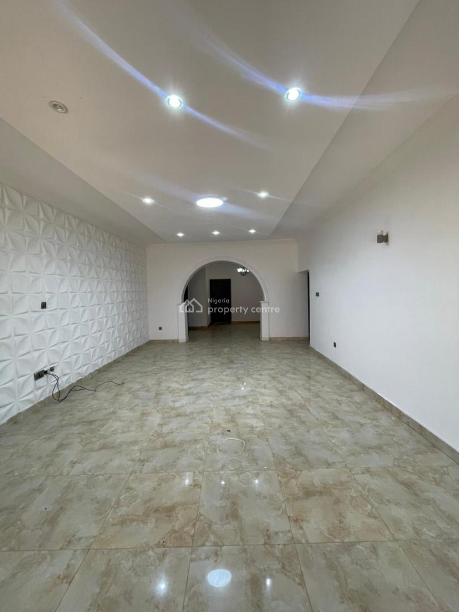 Stunning 3 Bedroom Apartment with Pool in a Secure Estate, Lekki Phase 1, Lekki, Lagos, Flat / Apartment for Rent
