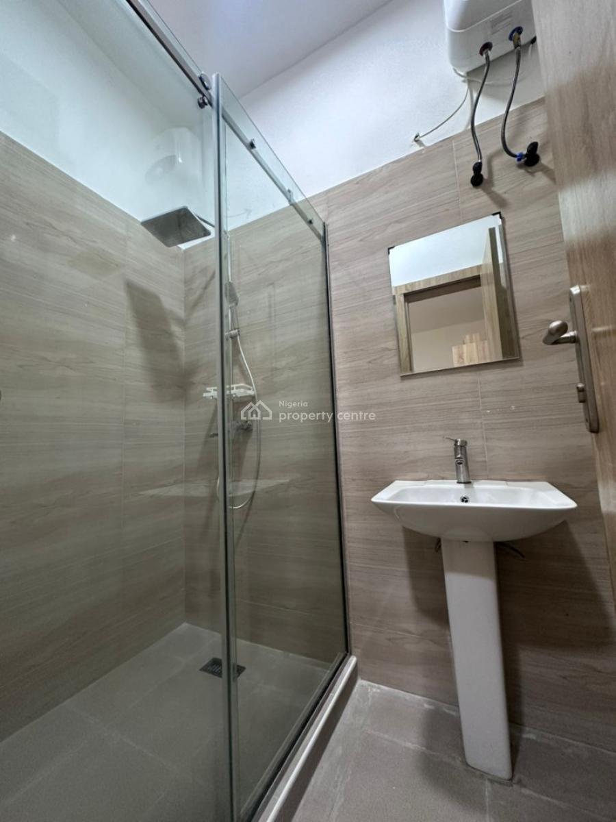 Spacious 2 Bedroom Upper Maisonette, Abraham Adesanya, Lekki Phase 2, Lekki, Lagos, Flat / Apartment for Sale