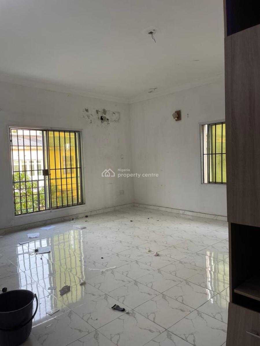 Specious 2 Bedrooms Flat, Chevron, Lekki, Lagos, Flat / Apartment for Rent