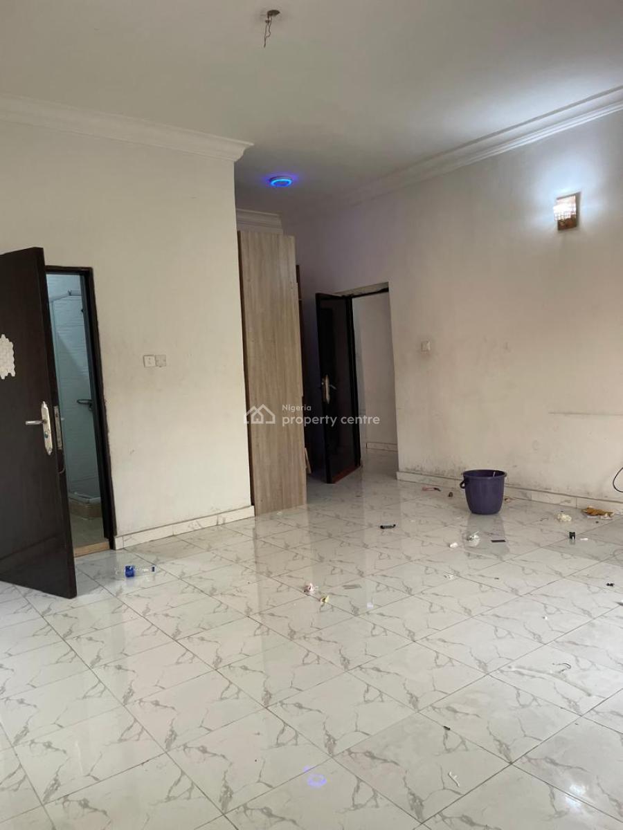 Specious 2 Bedrooms Flat, Chevron, Lekki, Lagos, Flat / Apartment for Rent