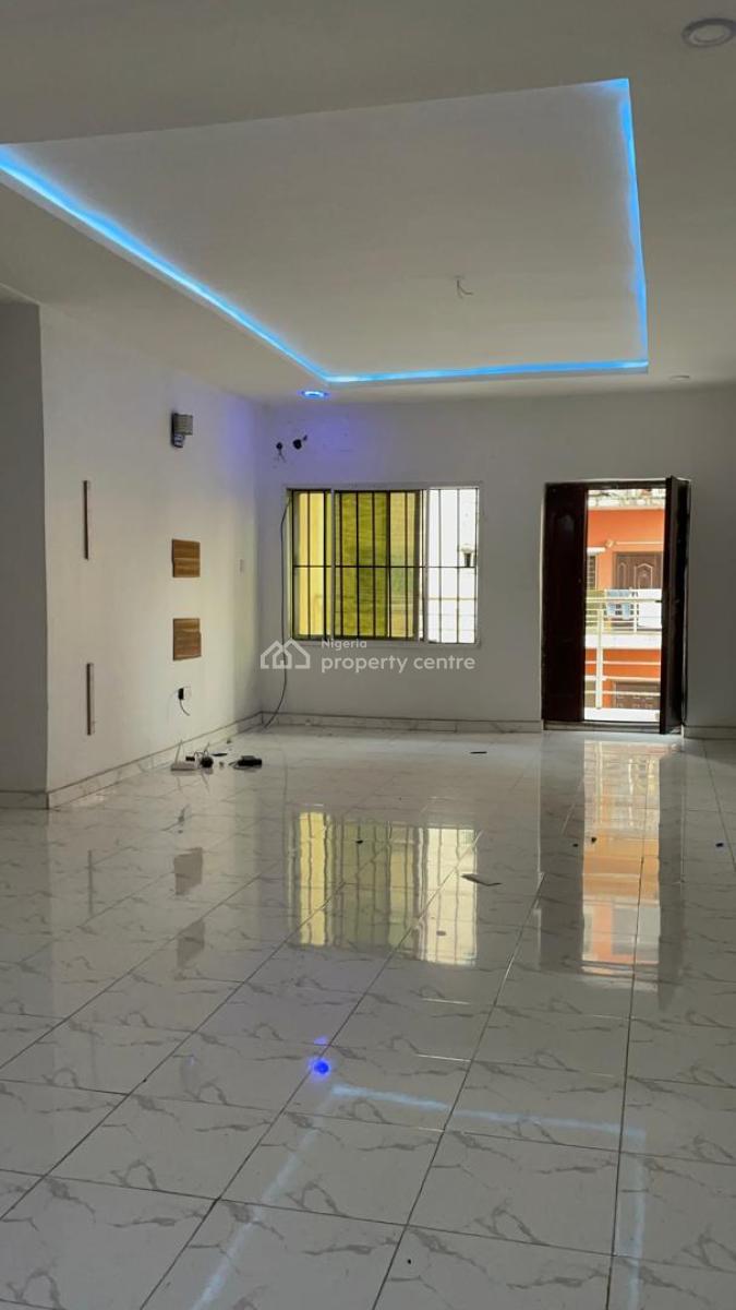 Specious 2 Bedrooms Flat, Chevron, Lekki, Lagos, Flat / Apartment for Rent