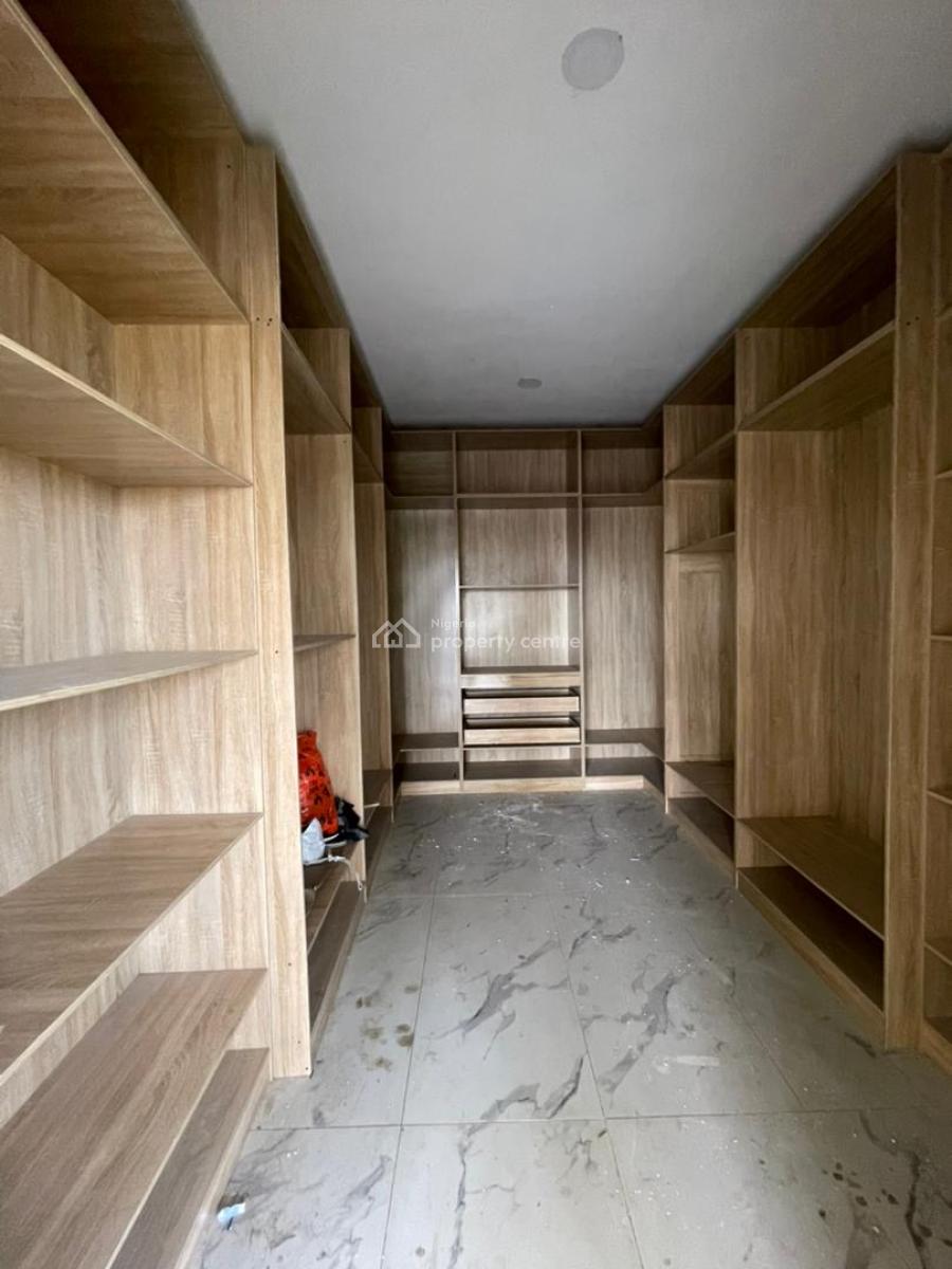 Elegant 6bedrooms Semi Detached Duplex +elevator &bq in Secured Estate, Lekki Phase 1, Lekki, Lagos, Semi-detached Duplex for Sale