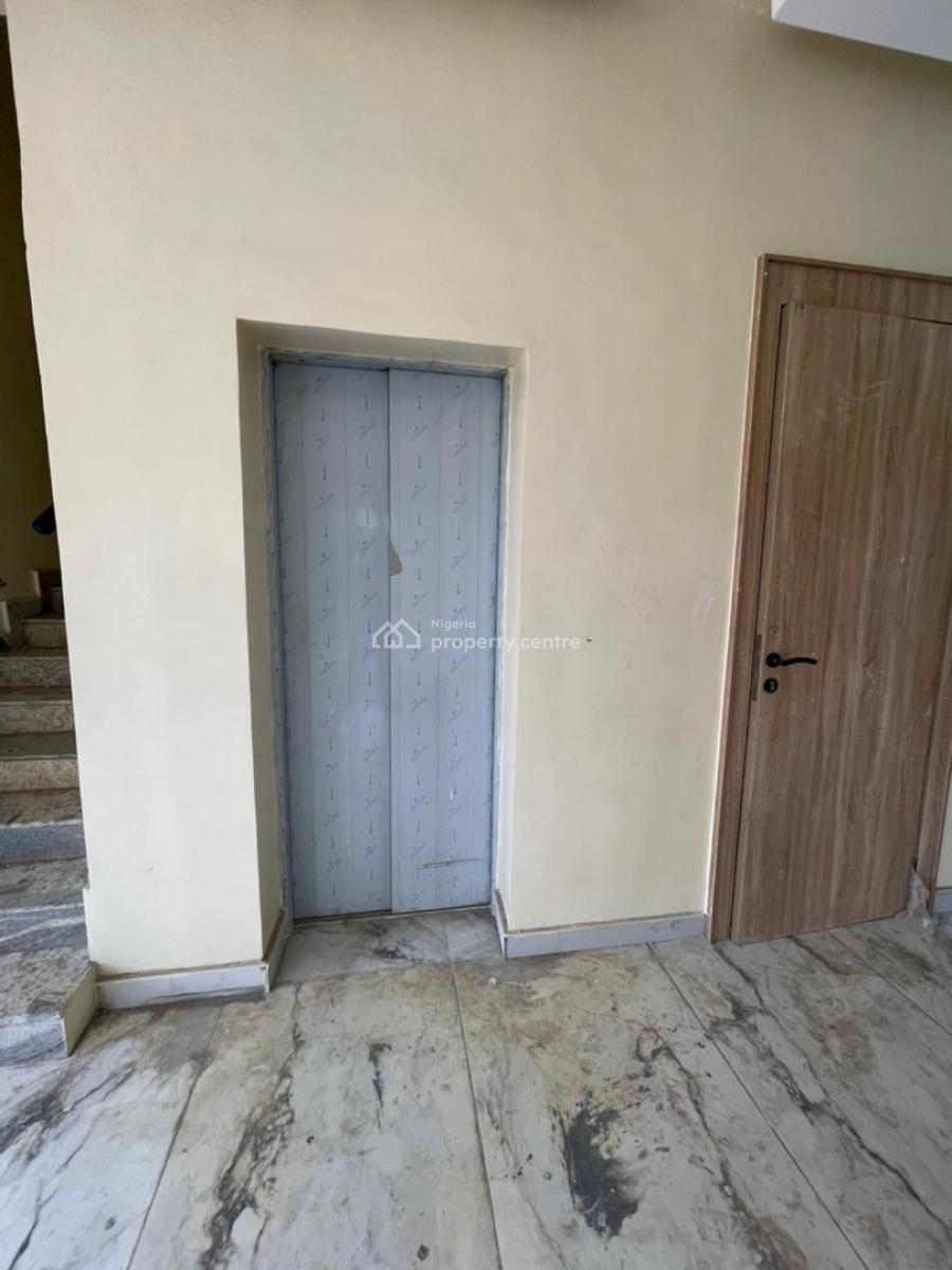 Elegant 6bedrooms Semi Detached Duplex +elevator &bq in Secured Estate, Lekki Phase 1, Lekki, Lagos, Semi-detached Duplex for Sale