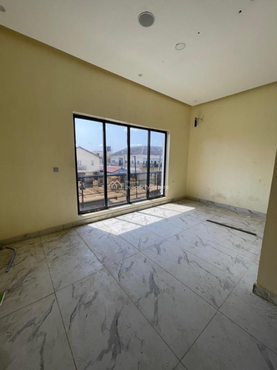 Elegant 6bedrooms Semi Detached Duplex +elevator &bq in Secured Estate, Lekki Phase 1, Lekki, Lagos, Semi-detached Duplex for Sale